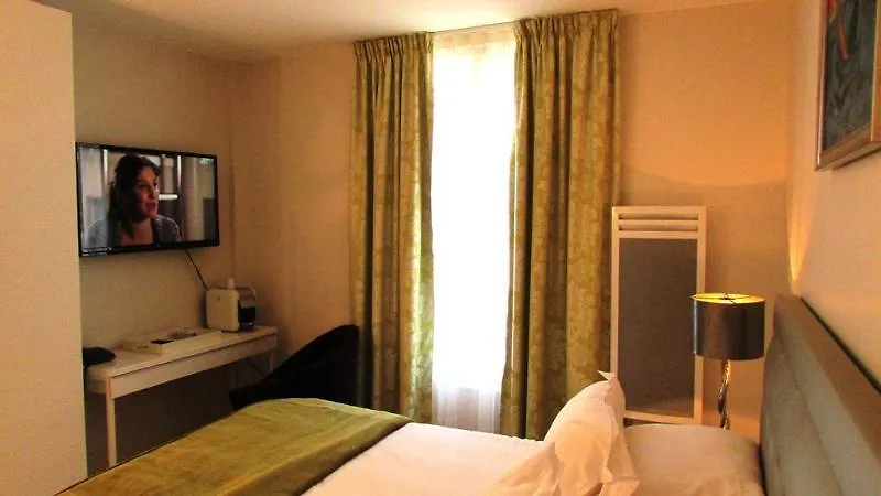 Residencia Champ De Mars 3* París